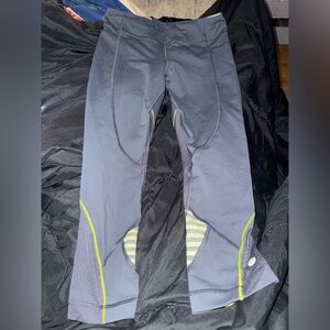 Lululemon cropped leggings